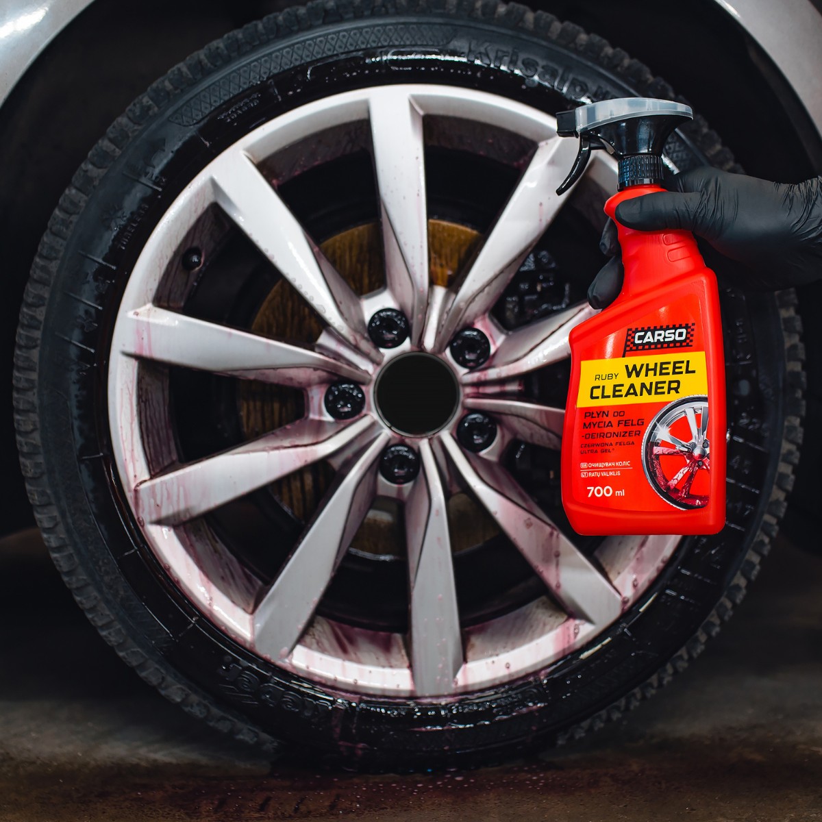 CARSO Ruby Wheel Cleaner 700ml - obrazek 3