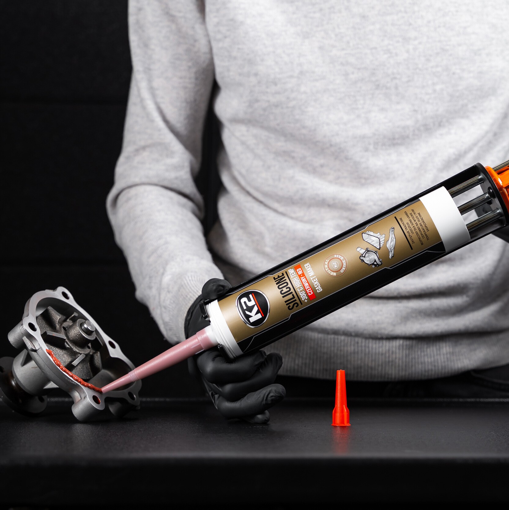 K2 SILIKON CZERWONY +300°C 300ml - obrazek 7