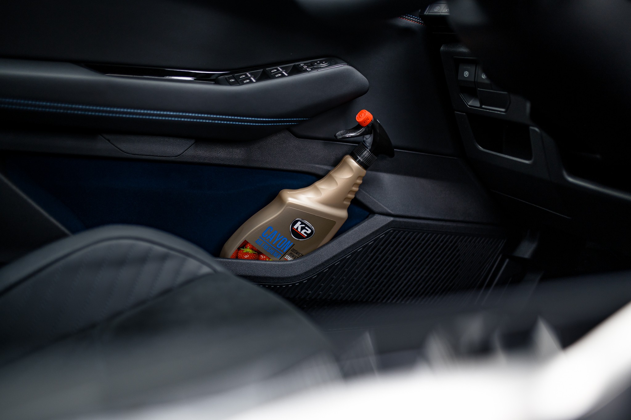 K2 CAYON STRAWBERRY 700 ML - obrazek 5