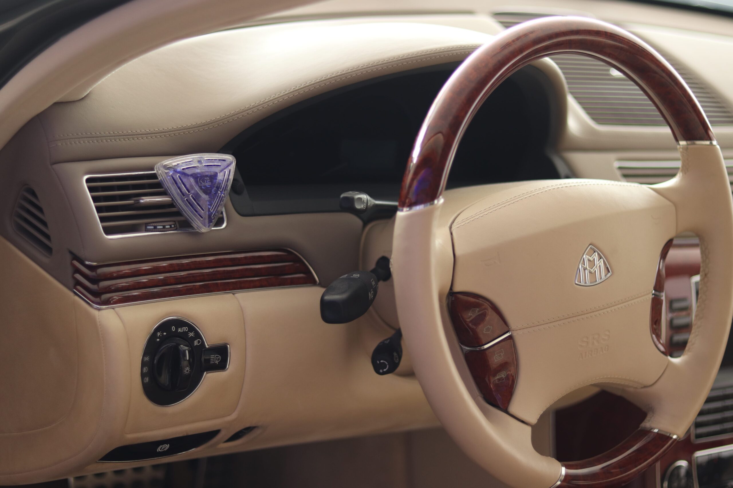 K2 DIAMO NEW CAR - obrazek 6