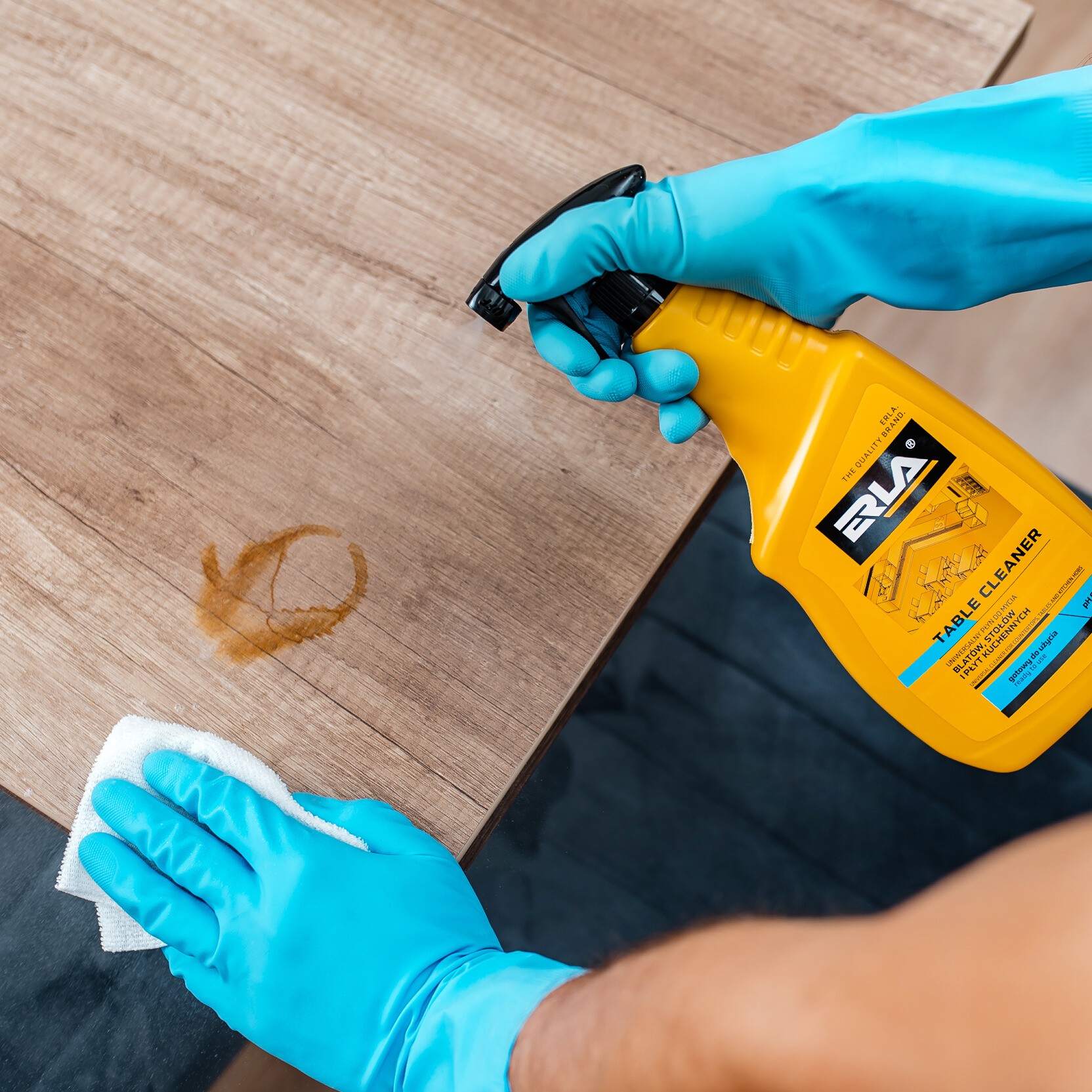 ERLA TABLE CLEANER 750ml - obrazek 5
